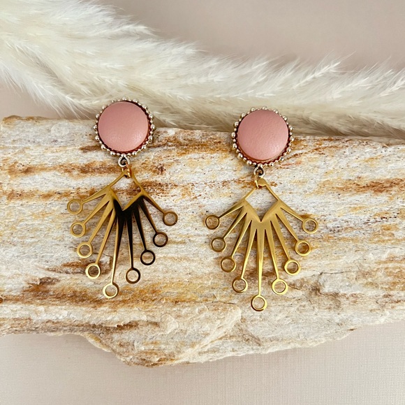 Gold & Pink Art Nouveau-Inspired Dangle Earrings - Trendy Retro Earrings - Picture 2 of 12